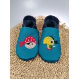 Lederpuschen Pirat/Papagei gestickt