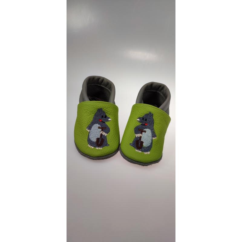 Lederpuschen Maulwurf gestickt