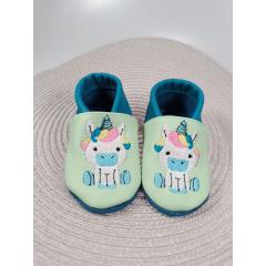 Lederpuschen sitzendes Einhorn gestickt 